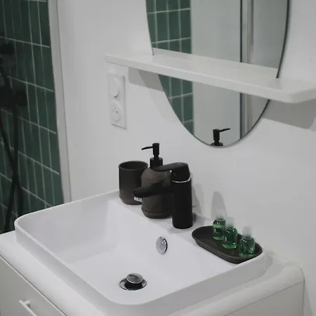 Apartment La Canopee - & Parking